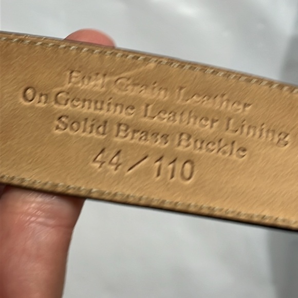 DONALD J. TRUMP 1” Brown Classic leather Belt 44 business BRASS square Buckle 44 - Picture 6 of 14